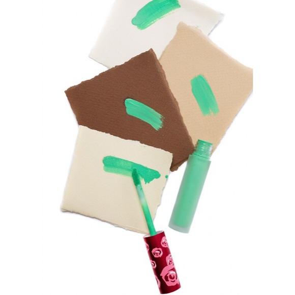 New ☻ Lime Crime ☻ Matte Velvetine Lippy ☻ Alien ☻ - Picture 7 of 7